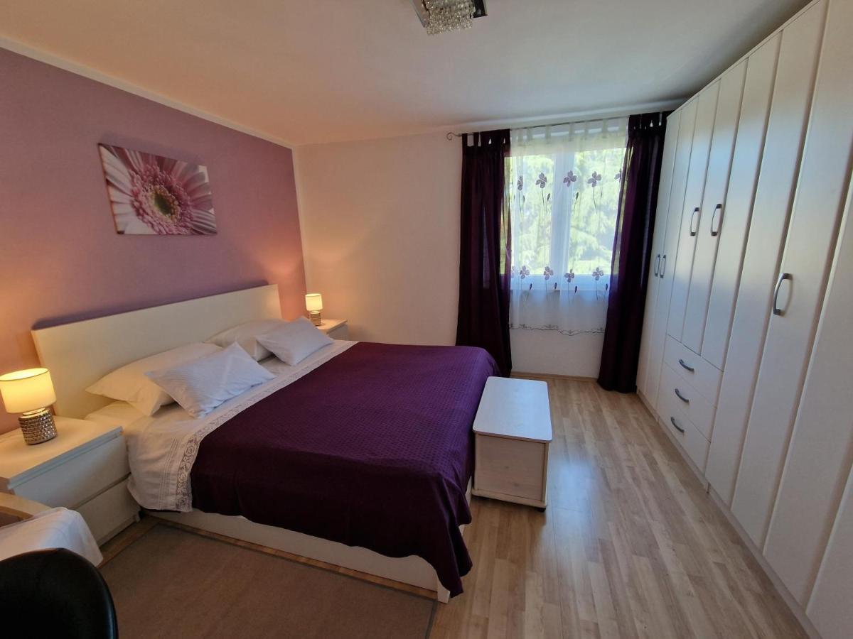 Apartments And Rooms By The Sea Rovinj - 19183 Екстериор снимка